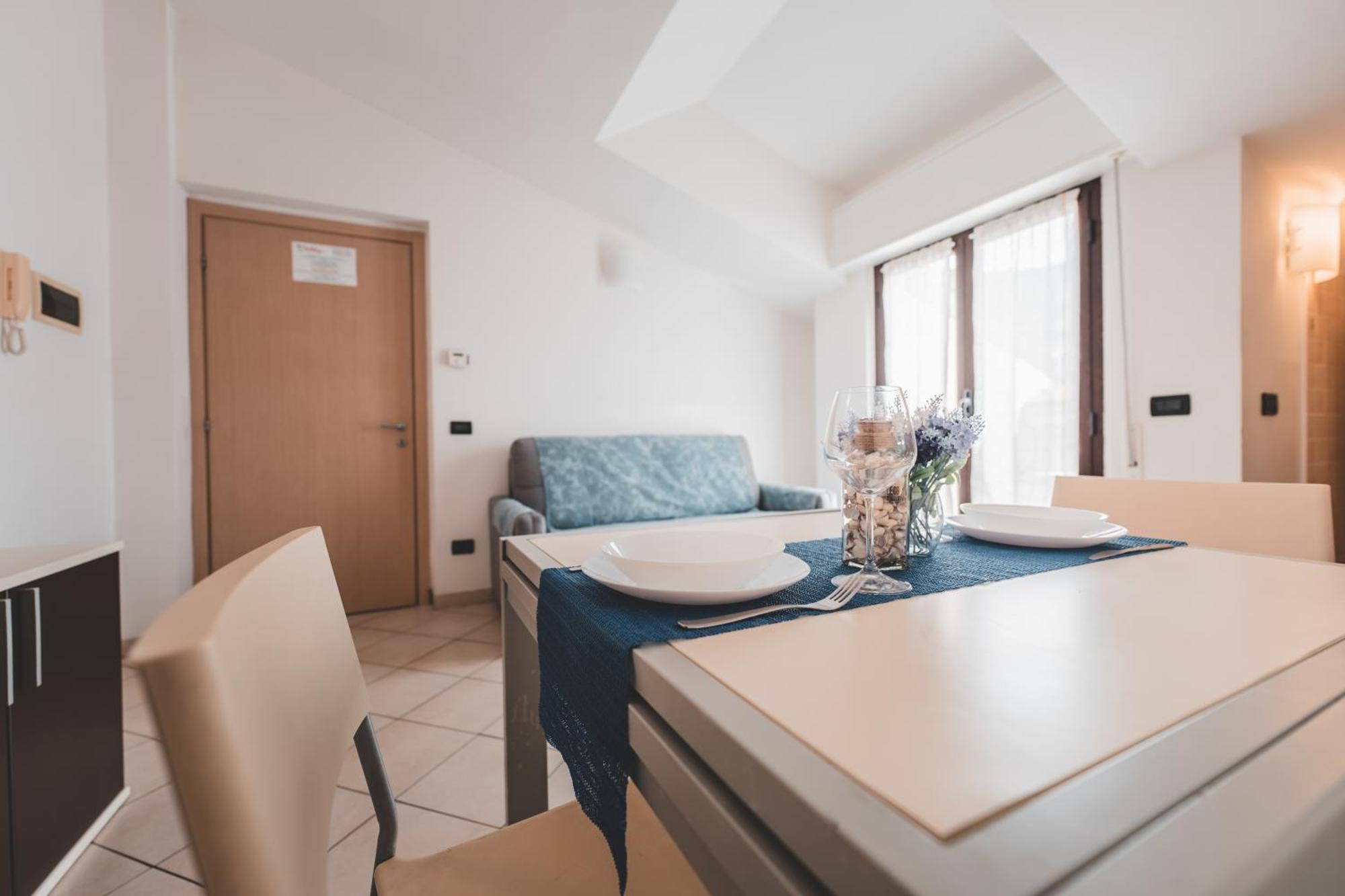 Residence Holidays Pietra Ligure Eksteriør billede